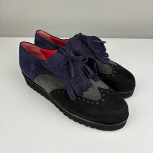 Pas De Rouge gray blue and black oxford shoes with fringe details size 39